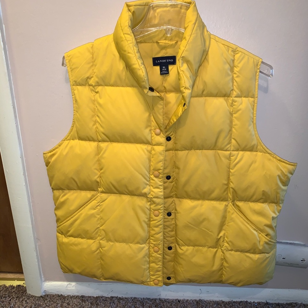 Lands End Puffer Vest